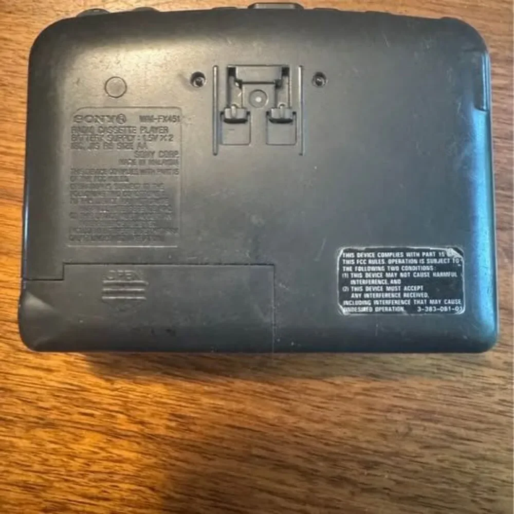 Sony Walkman Model WM-FX451 Cassette Radio for Parts or Repair
